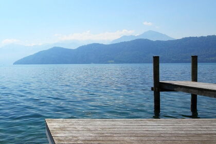 Yogaretreat Reconnect and Regulate am See in Weggis