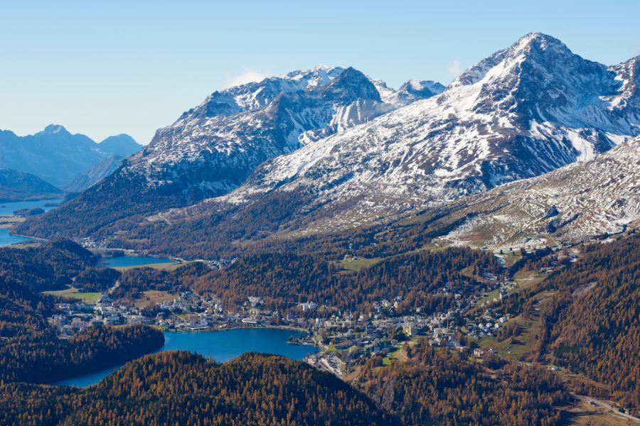 Schweizer Berge in Graubünden. 